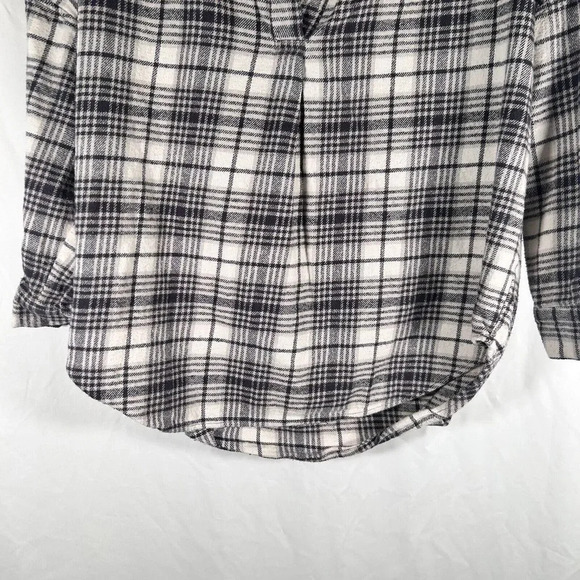 French Connection Sweater Womens XS White Grey Plaid Long Sleeve - Picture 3 of 8